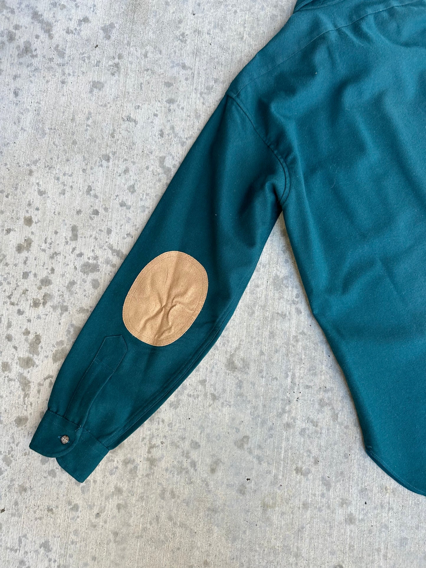 70’s Pendleton Suede Patch Solid Wool Shirt (Men’s M)