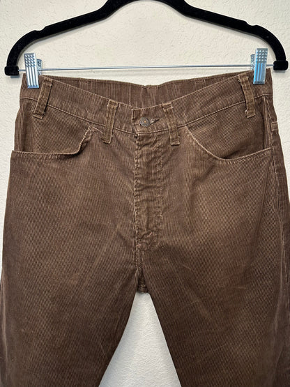 70’s Levi’s 646 Corduroy Bell Bottom Pants Button #2 (Men’s 29/ Women’s 27)