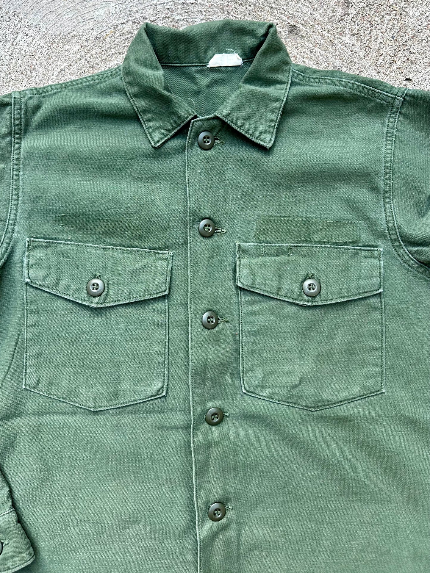 60s US Military OG-107 Cotton Sateen Utility Shirt Type 3 (Unisex M)