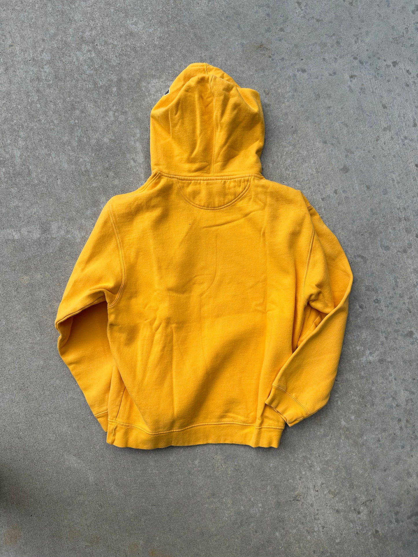 90’s Wyoming Cowboys Hoodie (Unisex M)