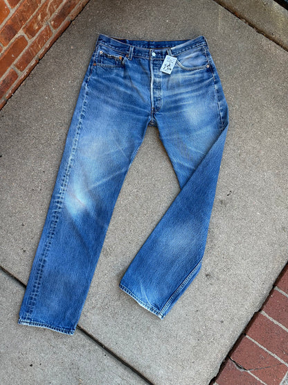 2000 Levi’s 501xx STF Denim Great Fades Jeans (Men’s 34x33 / Women’s 32)