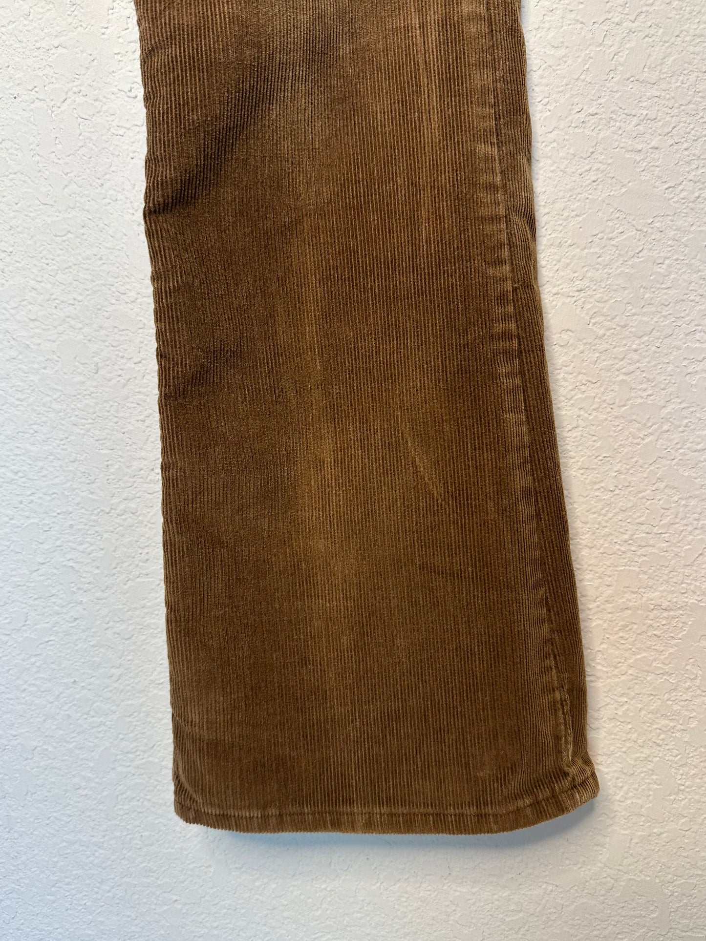 70’s Levi’s 746 Light Brown Student Bells Corduroy Pants (Men’s 29/ Women’s 27 )
