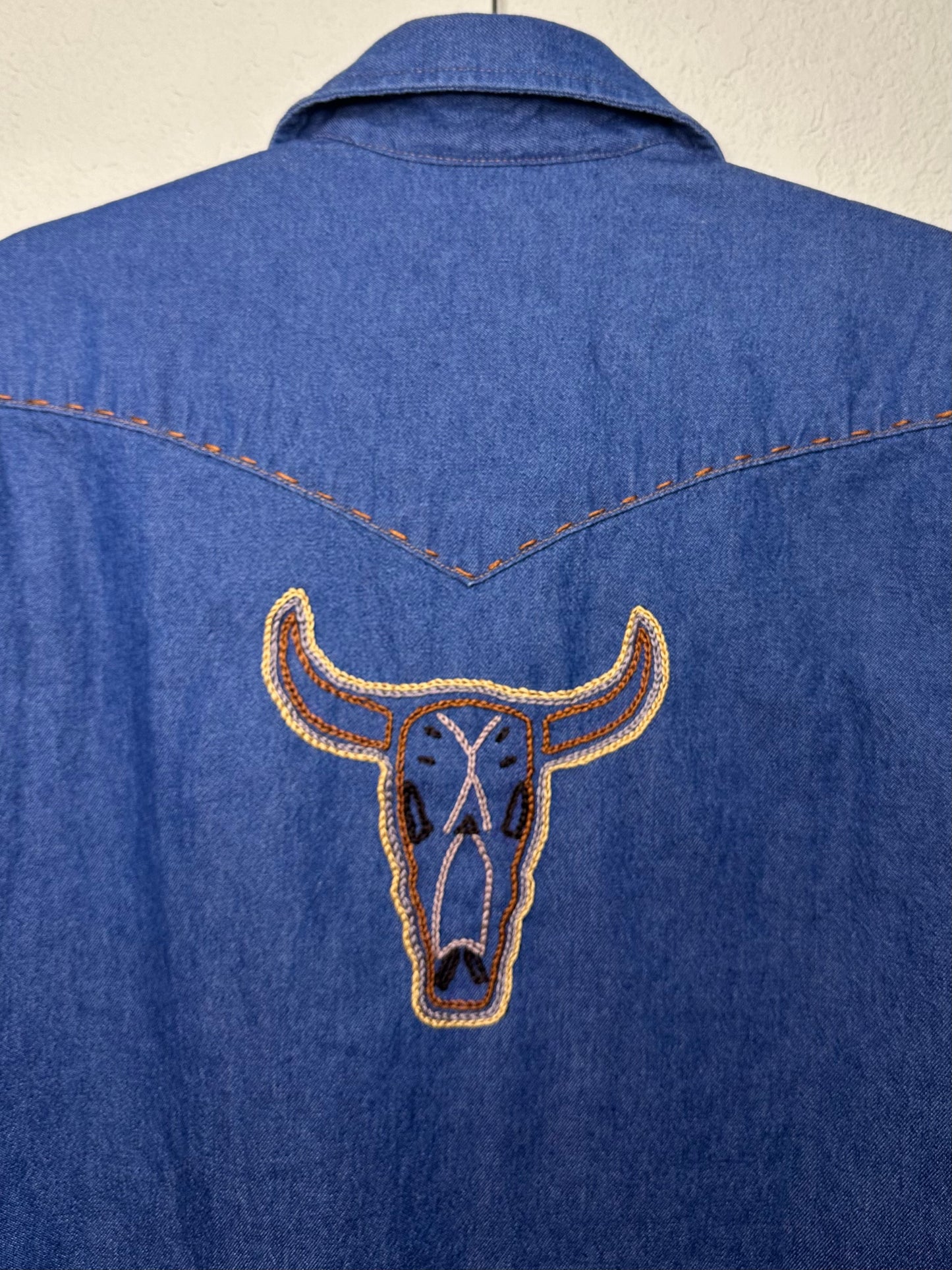 MCA Vintage Revival: Wrangler Denim Western Shirt - Horse Head Embroidered (Unisex L)