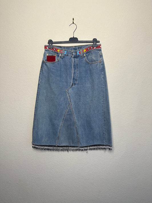 90’s Levi’s Upcycled Beaded Denim Midi Skirt (Modern 8)