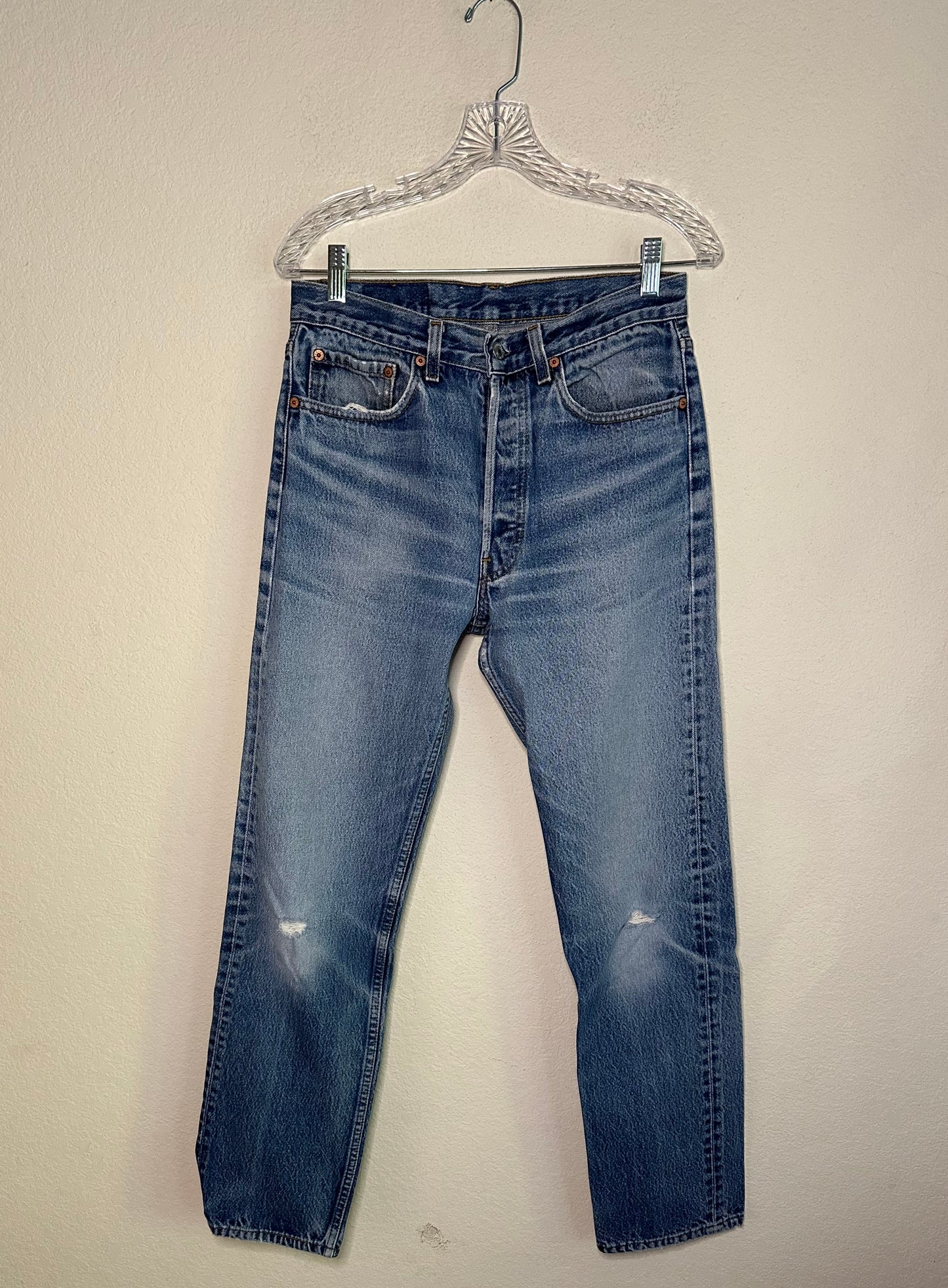 80’s Levi’s USA 501 Jeans (30/31 / Modern 4/6)