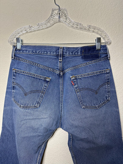 80’s Levi’s 501 USA Jeans (Men’s 31x34/ Women’s 8)