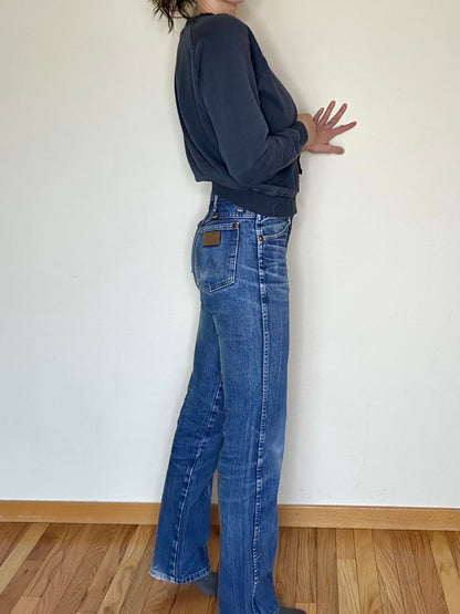 90’s Wrangler Slim Fit Cowboy Cut USA Jeans w/ Great Distressing (29x29 / Modern 4/6)