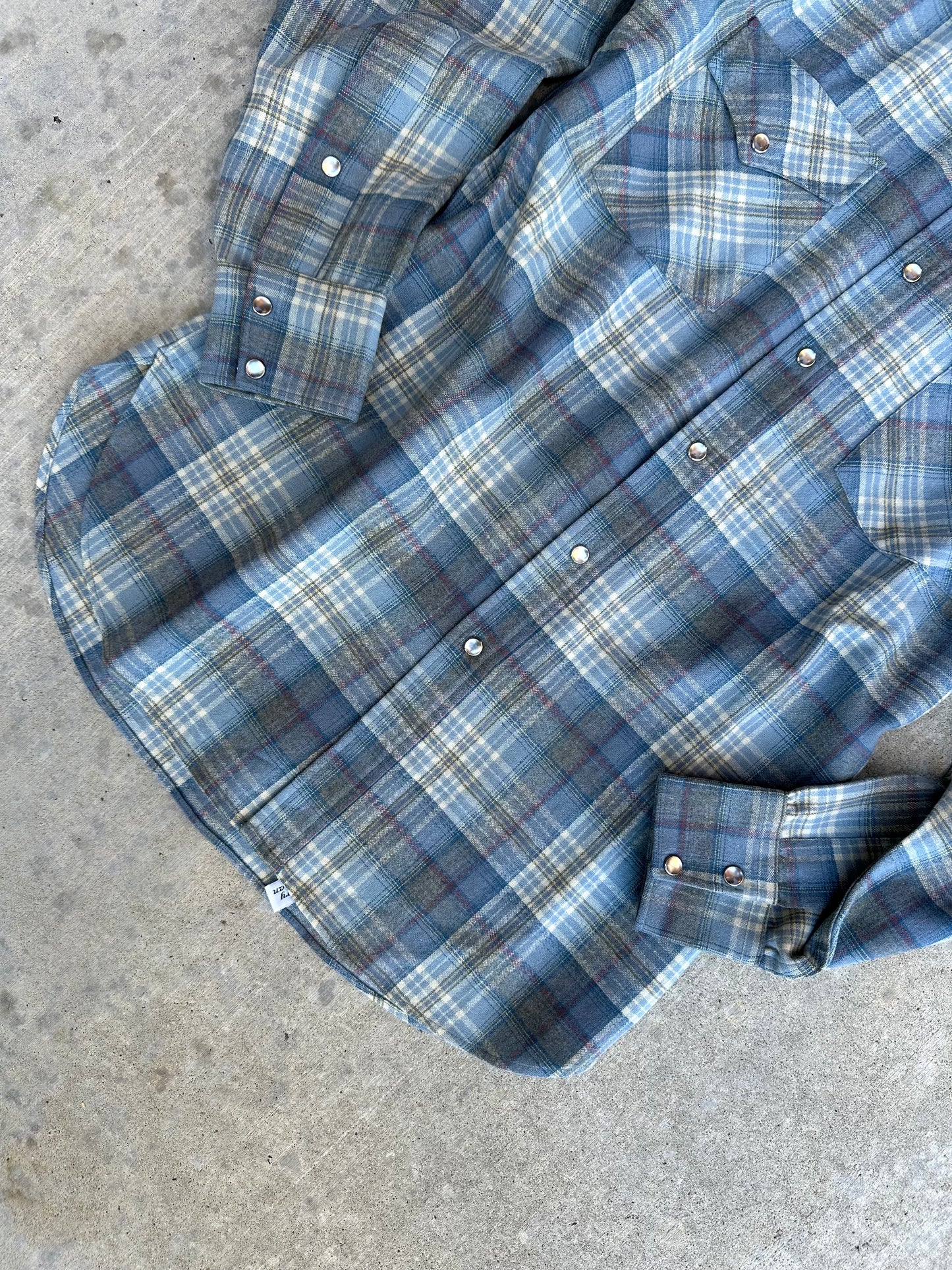 60’s Pendleton Plaid Pearl Snap Wool Western Shirt (Men’s M)