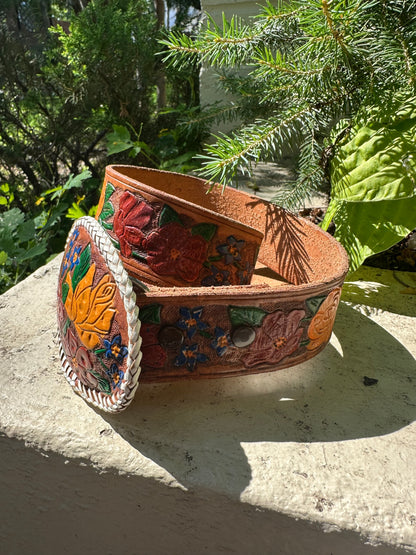 Vintage Tooled Leather Had Painted Western Belt & Buckle