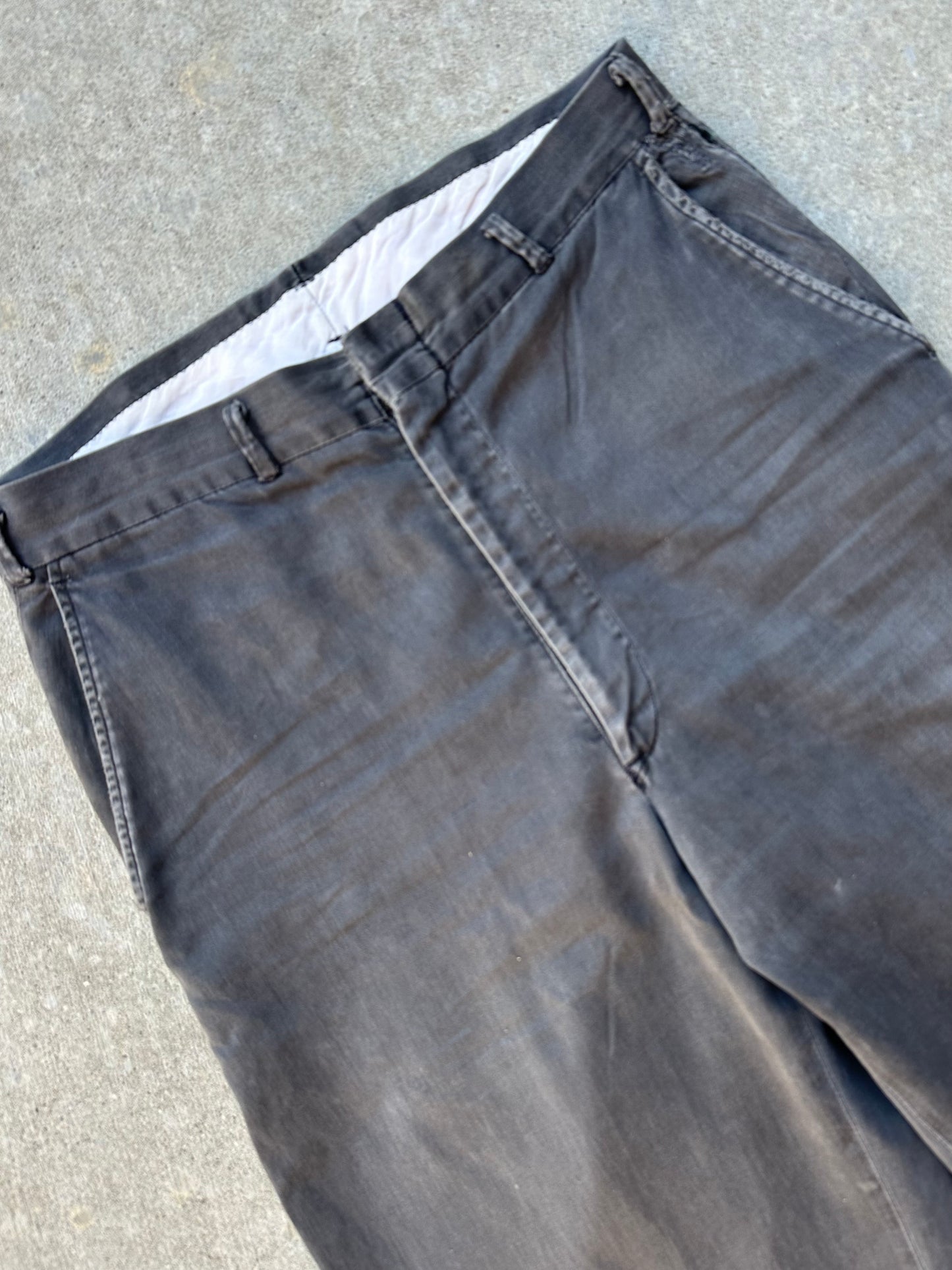 40’s Buckle Back Faded Black Cotton Cuffed Trousers (30x31)