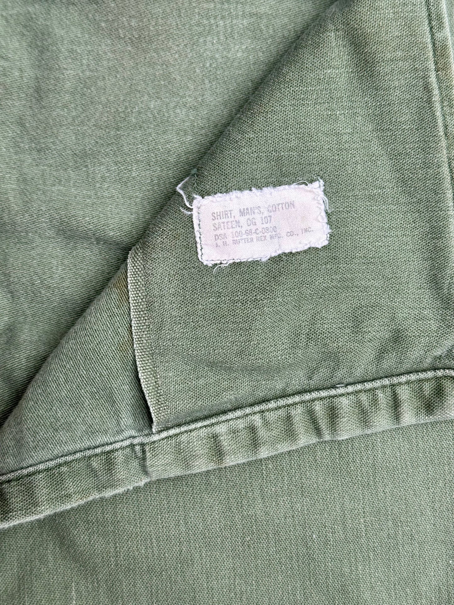 60’s US Army Military OG-107 Cotton Sateen Cutoff Sleeveless Utility Shirt Type 3 (Unisex M)