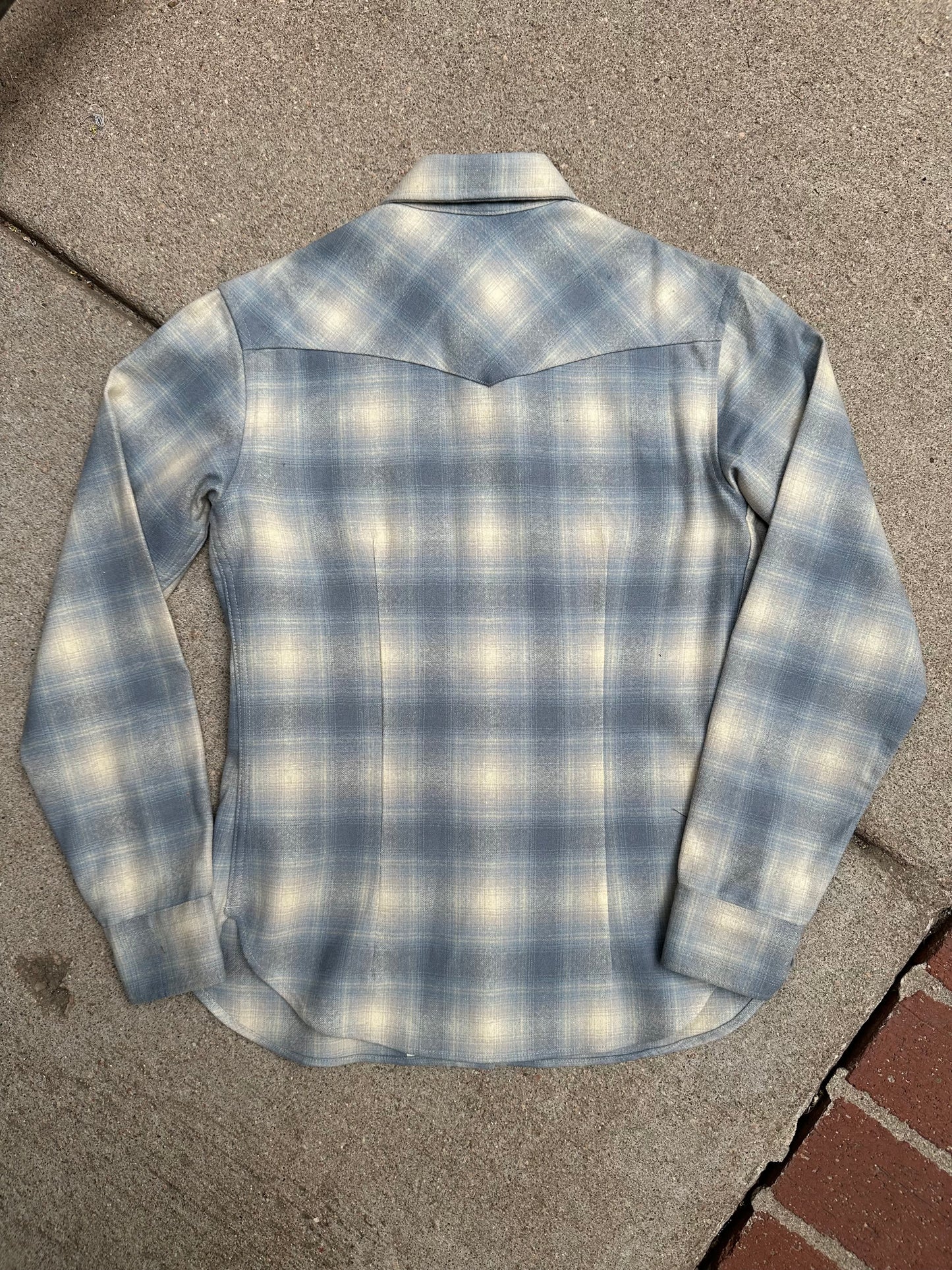 70’s Pendleton Western Wool Baby Blue Shadow Plaid Pearl Snap Shirt (Women’s XS/S)