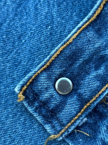 90’s Levi’s 501 Denim Jeans USA (Men’s 31x29 / Women’s 29)
