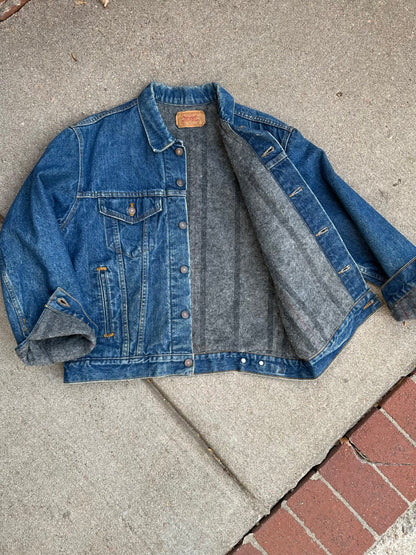 80’s Levi’s Blanket Lined Denim Trucker Jacket Type III (Unisex 42/L)