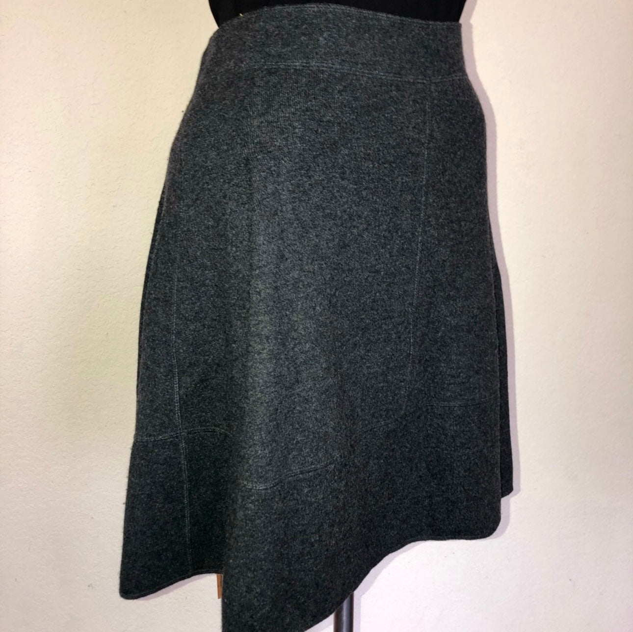 90’s Oscar de la Renta Cashmere Box Pleat Skirt (M/L)