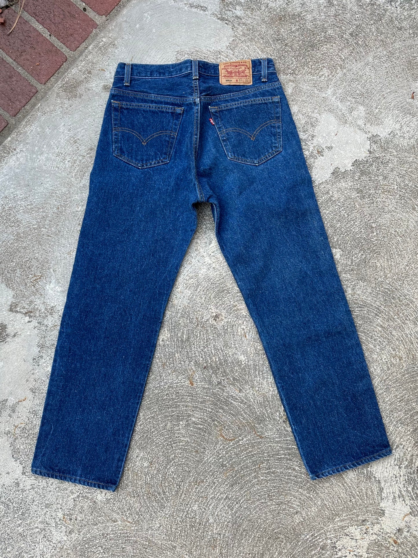 90’s Levi’s 501xx STF Indigo Raw Denim Jeans USA (Men’s 30x29 / Women’s 28)