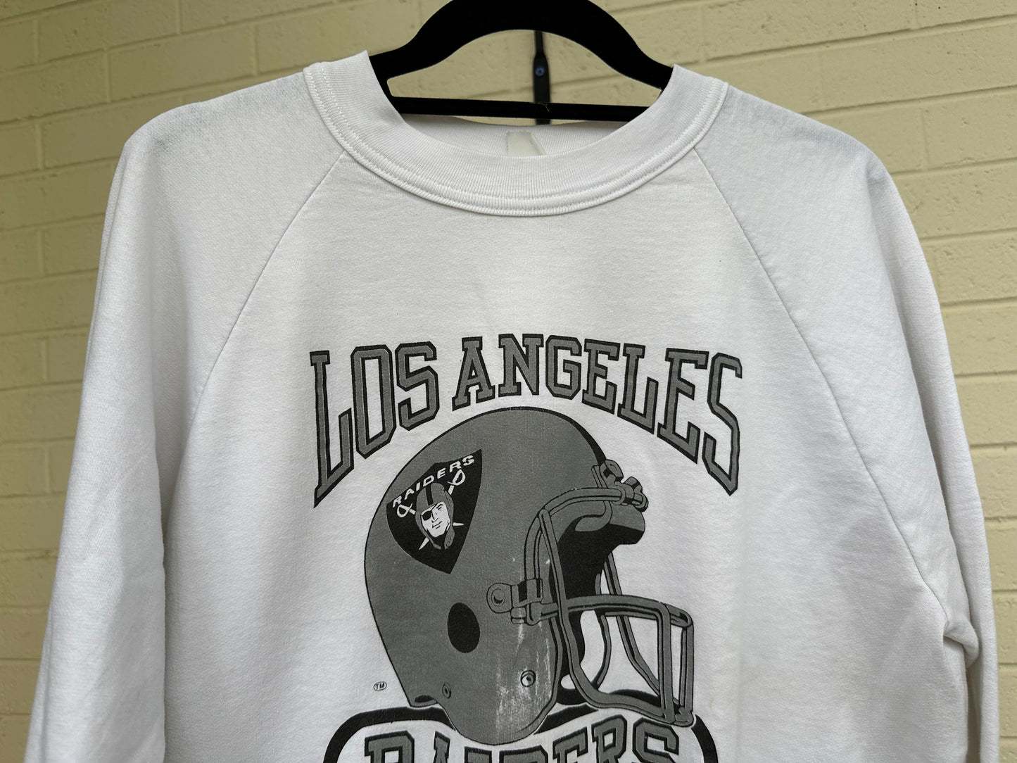 80’s LA Raiders Raglan Sweatshirt (Unisex L)