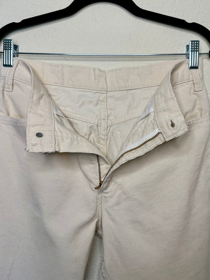 70’s Levi’s 646 Ivory Corduroy Bell Bottom Pants (Men’s 30/ Women’s 28)