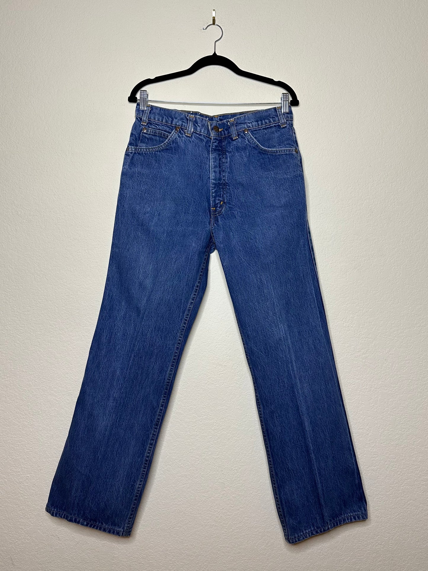 70’s Levi’s Movin’ On Riveted Orange Tab Bootcut Jeans (32x31/Modern 8/10)