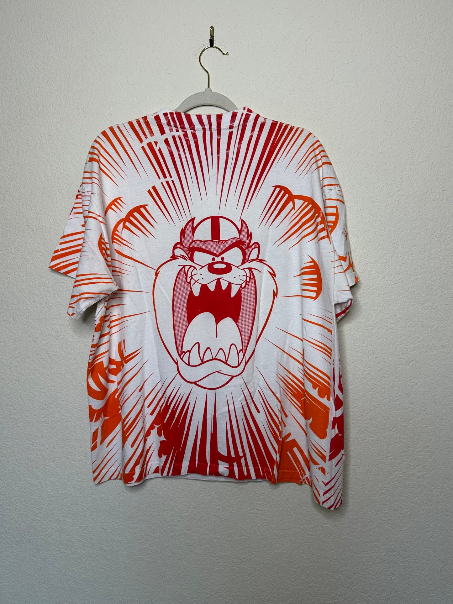 RARE 90’s Denver Broncos Tasmanian Devil All Over Print Tee USA (Unisex XL)