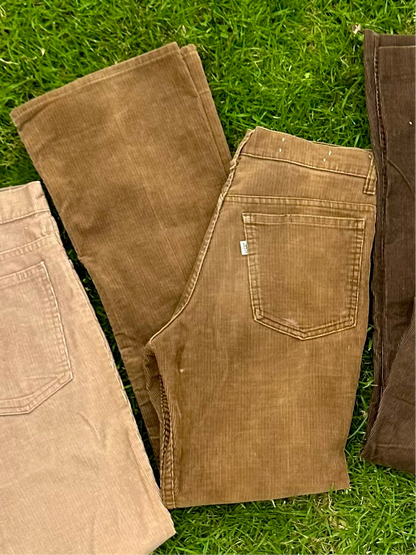 70’s Levi’s 746 Light Brown Student Bells Corduroy Pants (Men’s 29/ Women’s 27 )