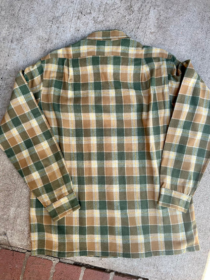 70’s Pendleton Loop Collar Plaid Wool Board Shirt (Men’s L)