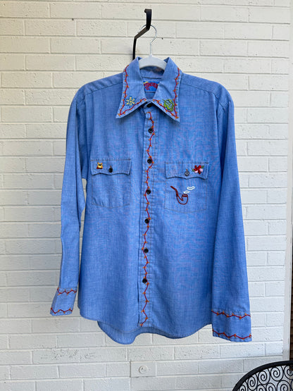 70’s Wrangler Hand Embroidered Chambray Shirt (L)