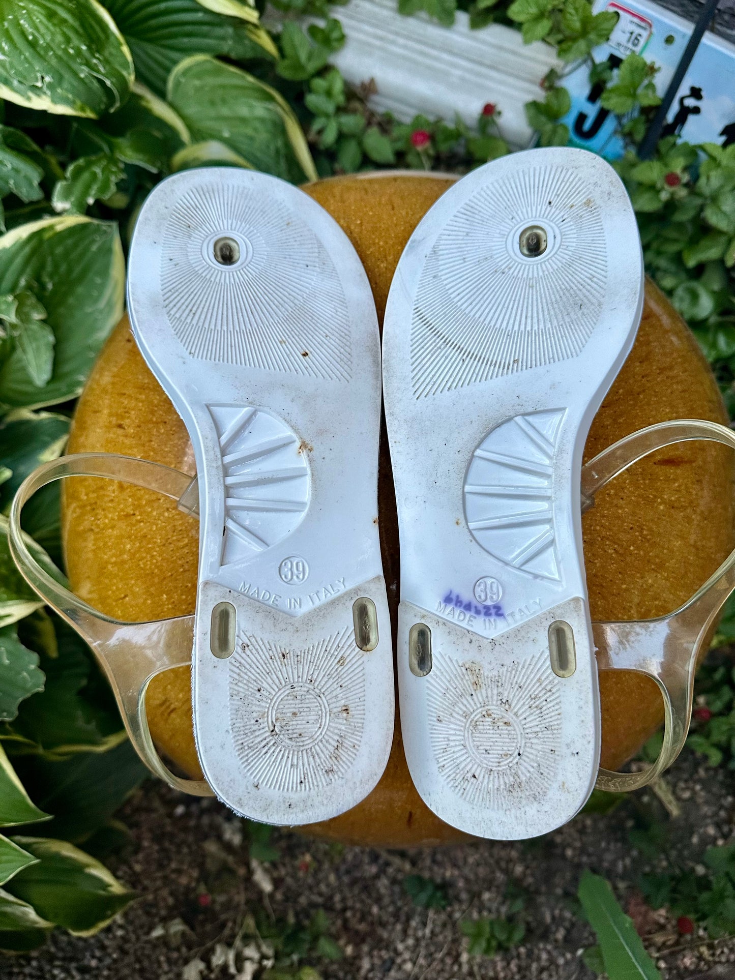 Burberry Jelly T-Strap Thong Sandals