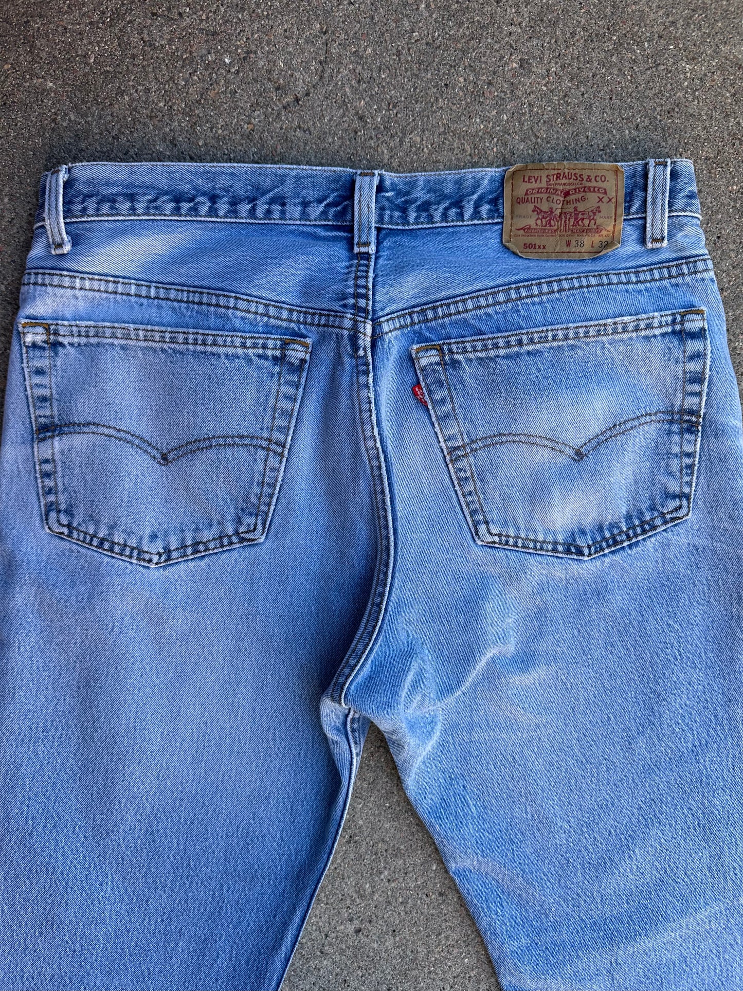 90’s Levi’s 501xx STF Sun Faded Light Denim Jeans USA (35x29/ Women’s 33)