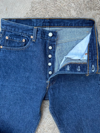 90’s Levi’s 501xx STF Indigo Raw Denim Jeans USA (Men’s 30x29 / Women’s 28)