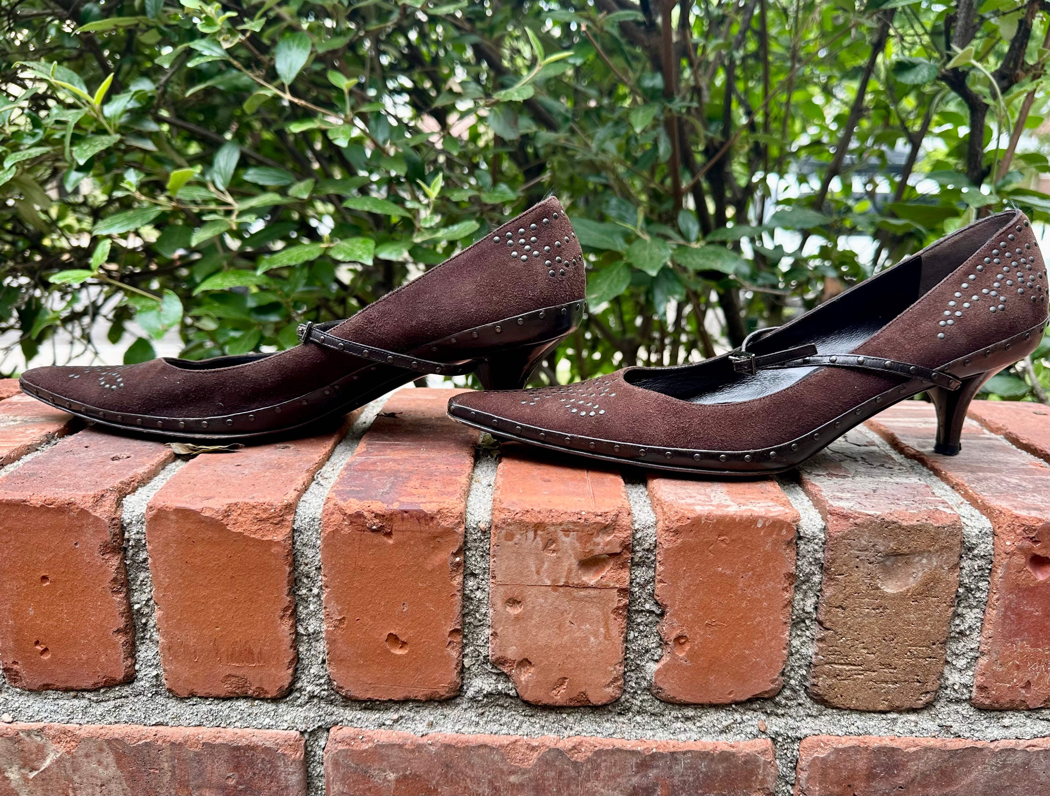 Vintage FENDI Studded Kitten Heels 8.5 MCA VINTAGE REVIVAL