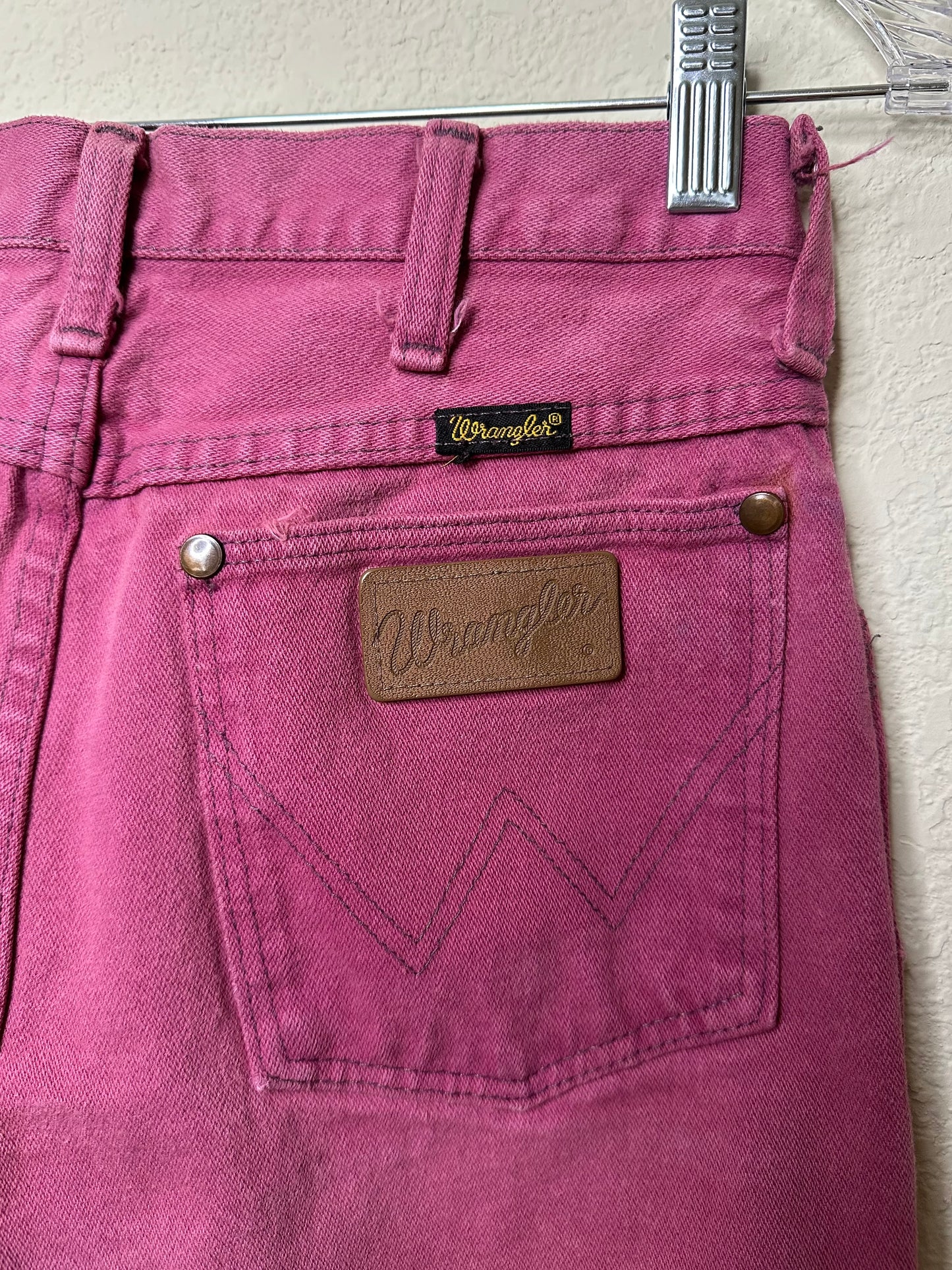 90’s Wrangler Slim Fit Mid-Rise Pink Western USA Jeans (26x32 / Modern 0)