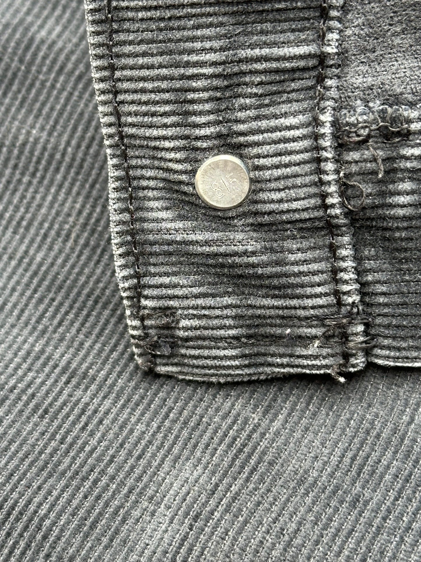 80’s Levi’s 519 “Californian” Corduroy White Tab Pants (Men’s 32/ Women’s 30)