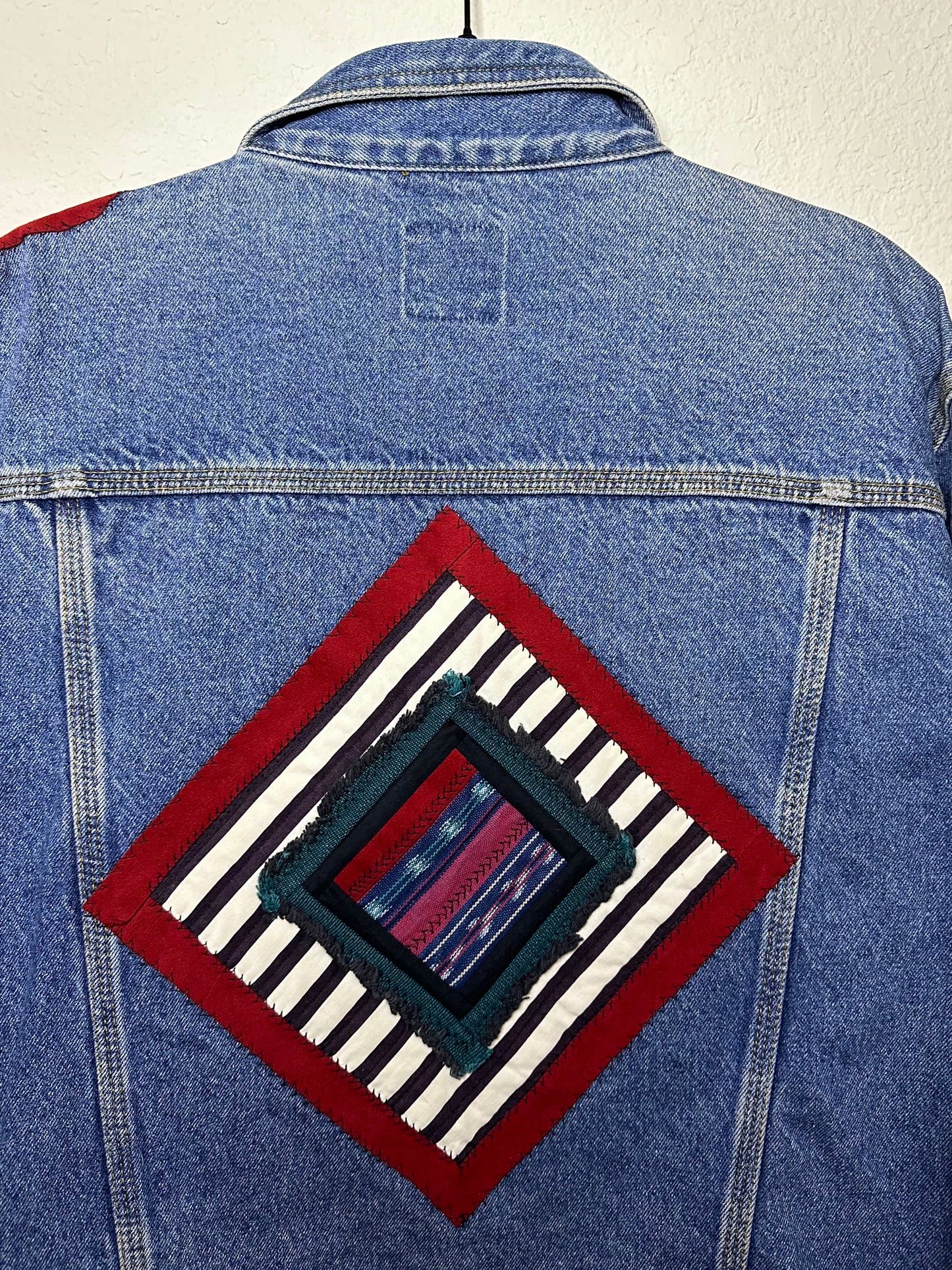 Vintage Sun Belt Patchwork Denim Trucker Jacket (Unisex L)