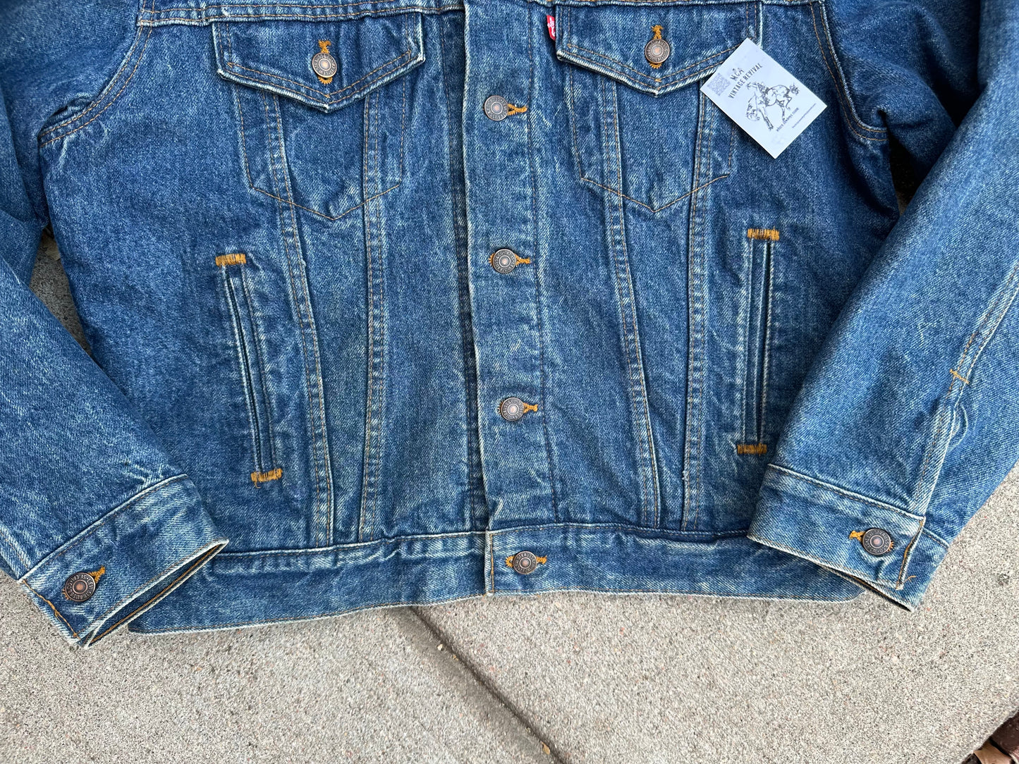 80’s Levi’s Blanket Lined Denim Trucker Jacket Type III (Unisex 42/L)