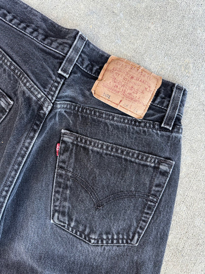90’s Levi’s 501 Black Denim Jeans USA (26x28 / Women’s 24/25)