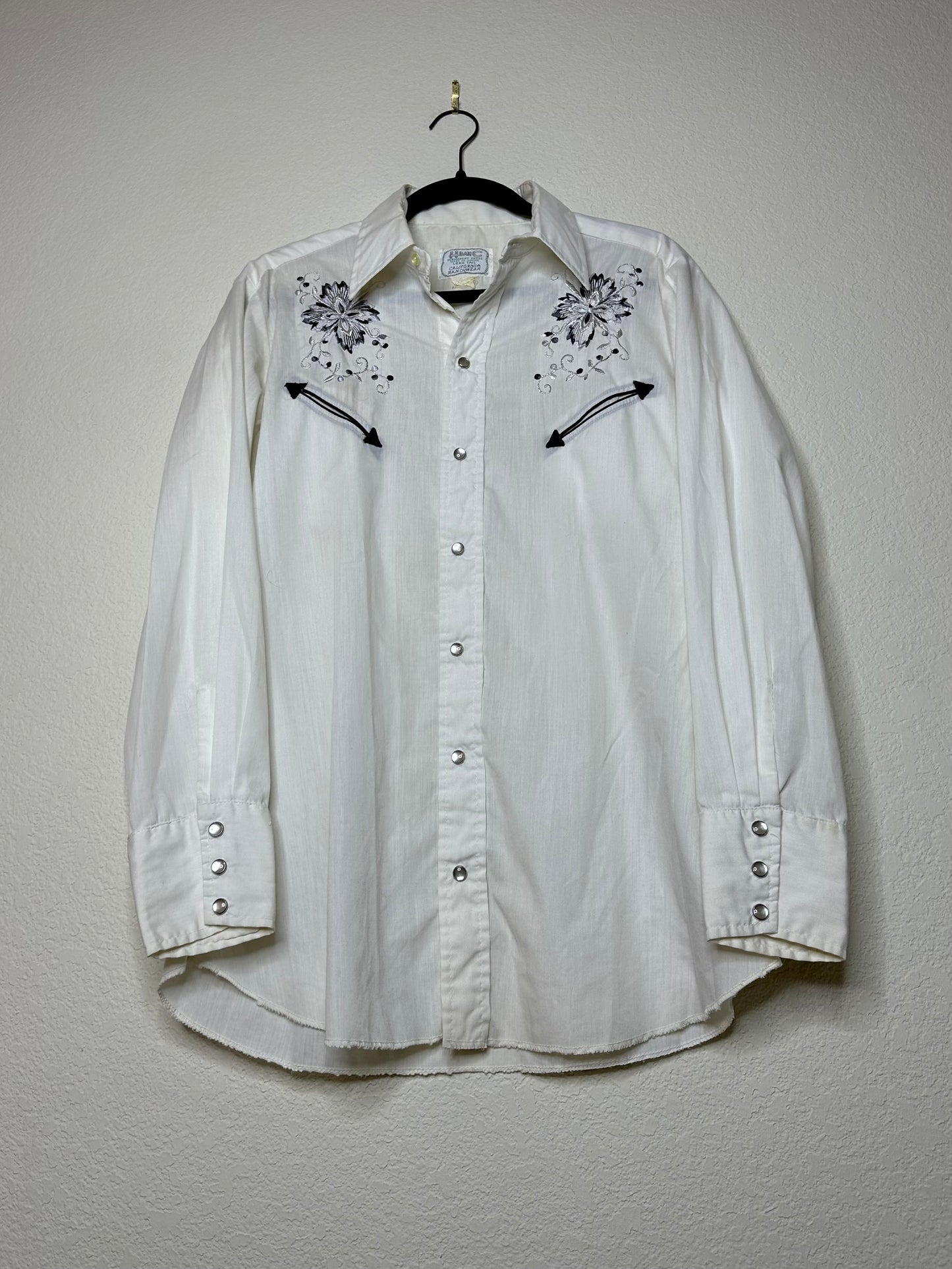 70’s H Bar C Ranchwear Embroidered Western Pearl Snap Shirt (Unisex L)