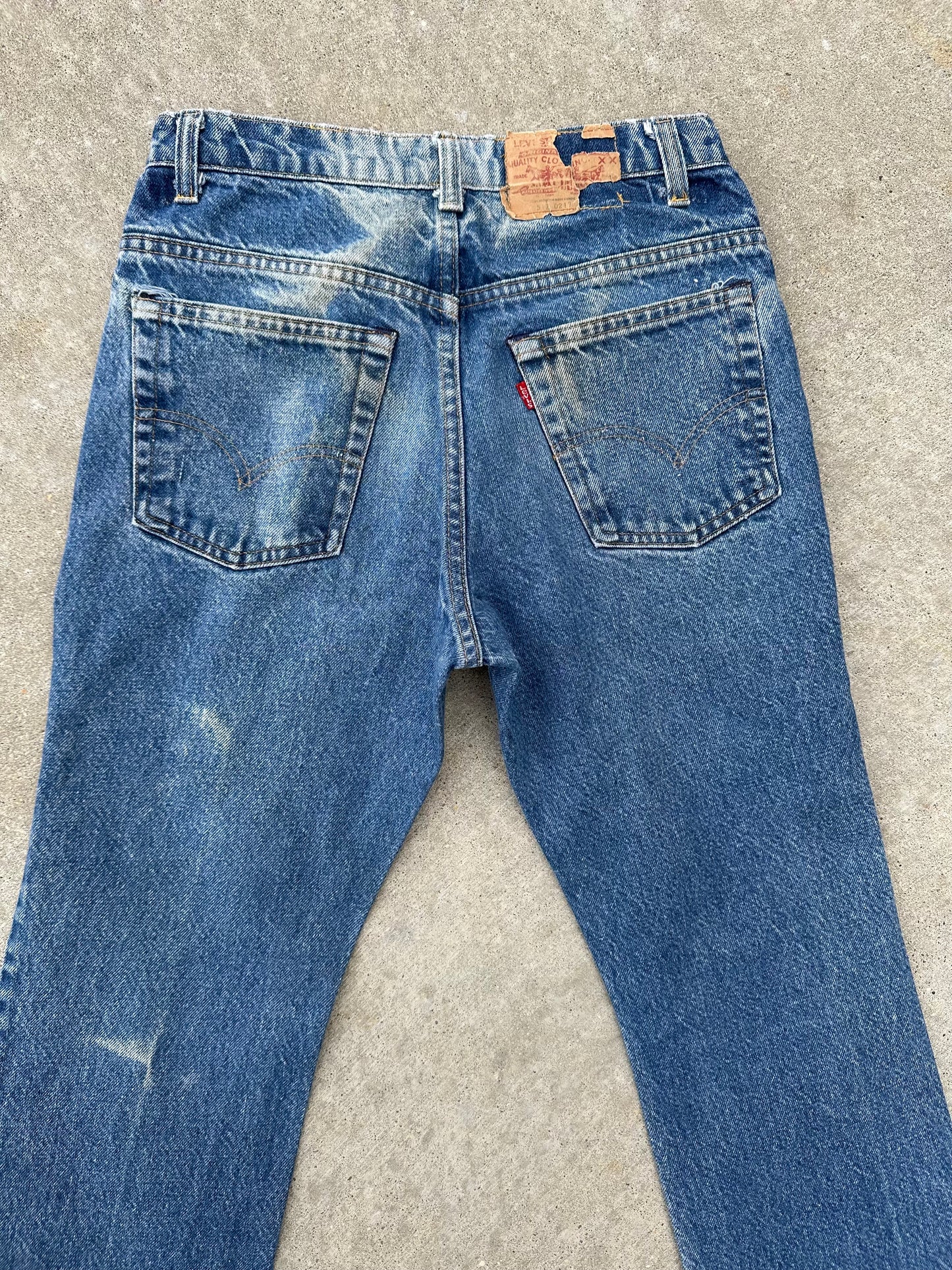 70’s Levi’s 517 Boot Cut #8 USA Jeans w/ Half Leg Fades (Men’s 28x33 / Women’s 26)