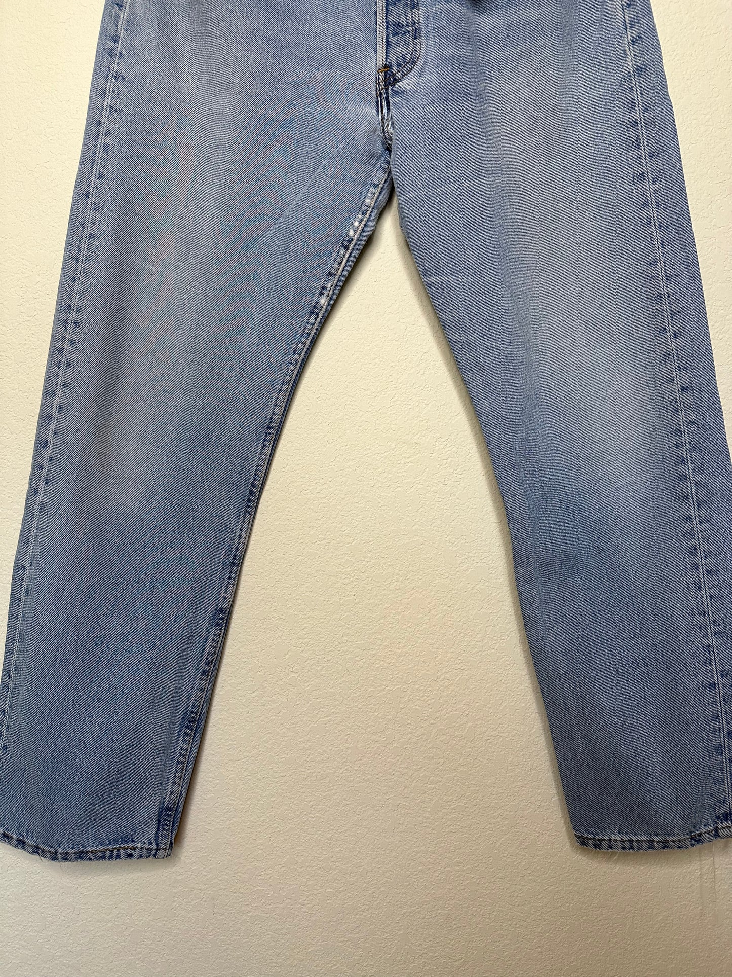 90’s Levi’s 501 Jeans (36x31) USA