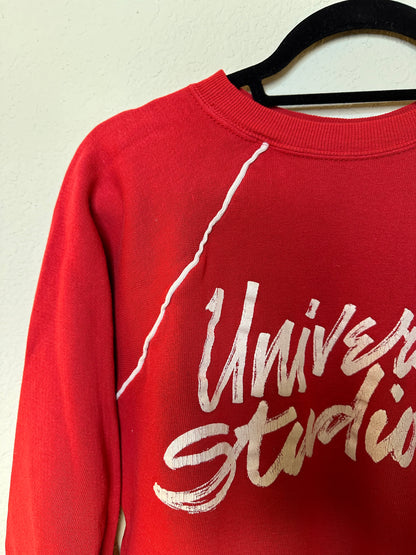 90’s Raglan Universal Studios Sweatshirt (Women’s M)