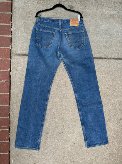 90’s Levi’s 501xx Distressed Jeans (Men’s 34x34 / Women’s 32)