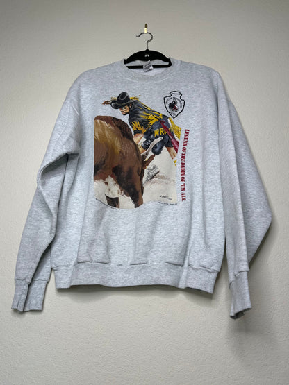 RARE 90’s Cheyenne Frontier Days Bull Fighter Rodeo Crewneck Sweatshirt (Unisex L/XL)