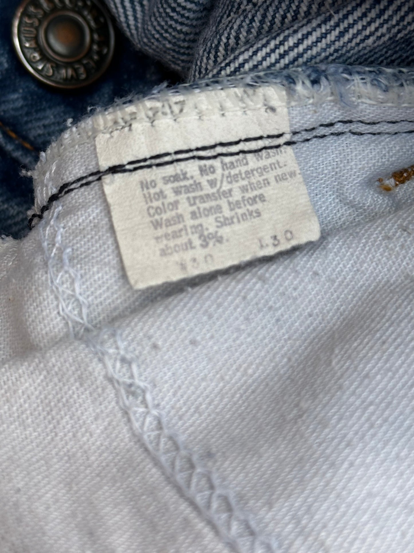 70’s Levi’s 684 Orange Tab Elephant Bell Bottom Denim Jeans USA (Women’s 26)
