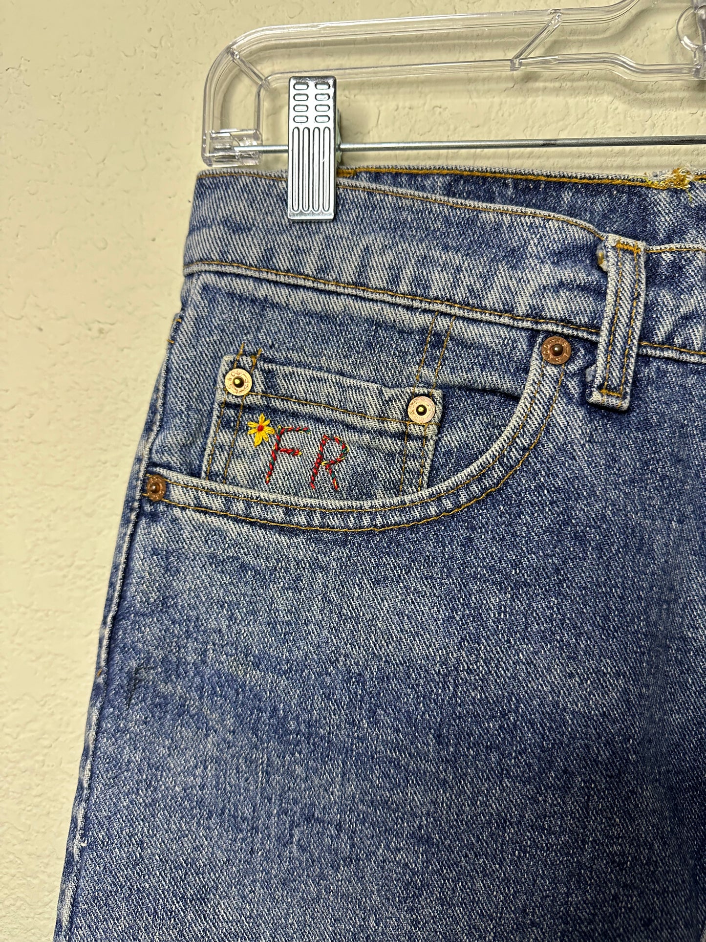 MCA VINTAGE REVIVAL: 70’s Levi’s Handmade Denim Mini Skirt (2/4)