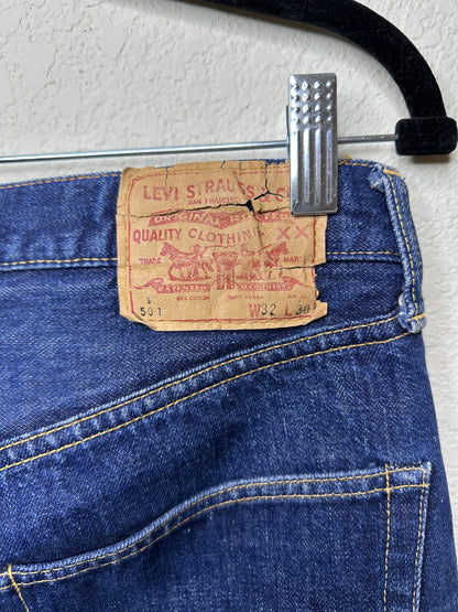 60’s Vintage LEVI’S 501 “BIG E” Selvedge Jeans Button #6 USA - Rare A+ Condition (Men’s 30 / Women’s 28)