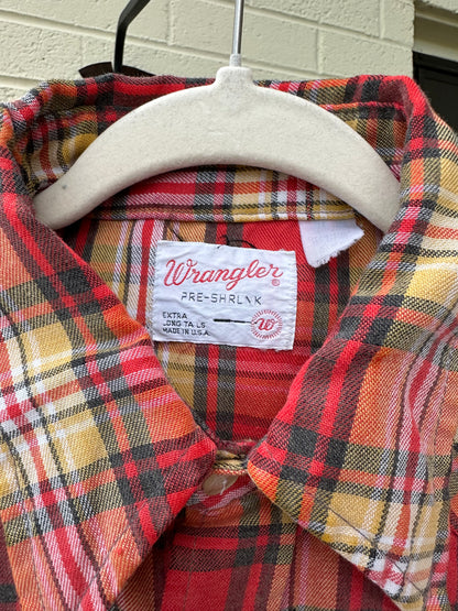 60’s Wrangler Cotton Plaid Pearl Snap Shirt (Men’s L)