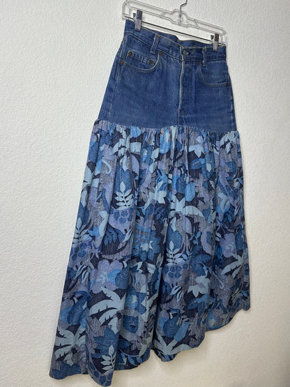 70’s Levi’s 701 Reworked Denim Midi Skirt (0/2)