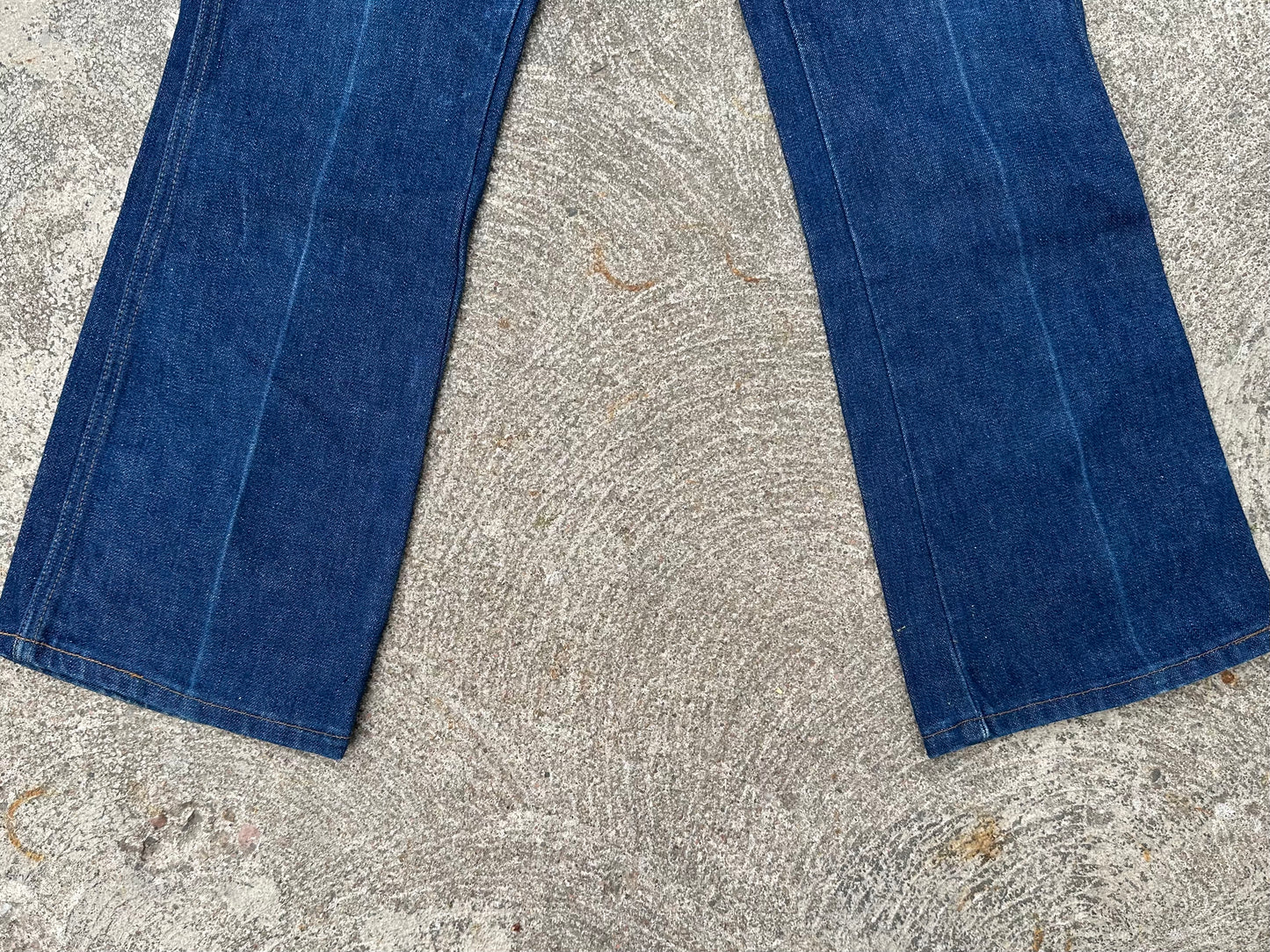 70’s Wrangler Indigo No Fault Denim Boot Flare Jeans (Men’s 28x28/Women’s 26)