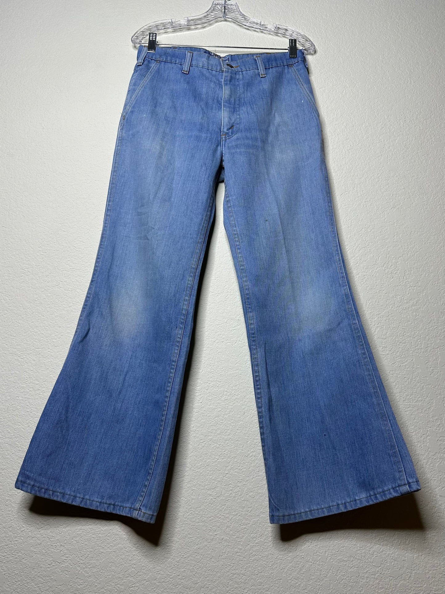 Rare 70’s Levi’s Orange Tab Soft Cotton Bell Flare Denim Trousers (30x29 / Modern 6)