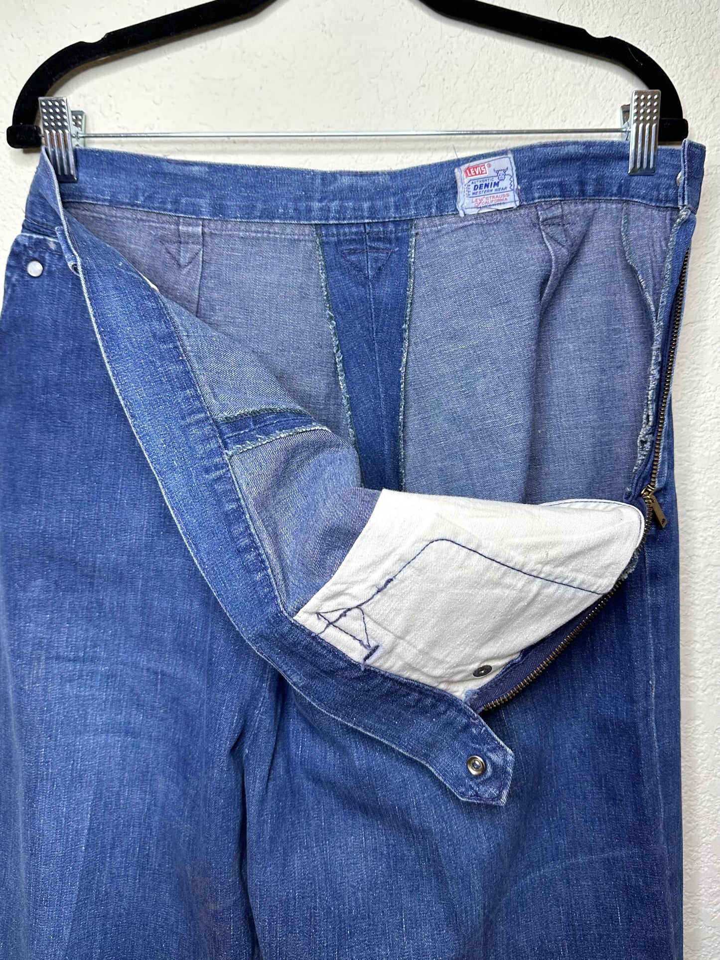 50’s LEVI’S Big E Side Zip Shorthorn Denim Pants (Women’s 34)